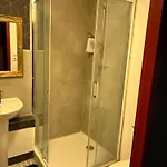 Otel Le *
