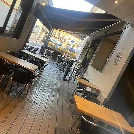 فندق Le