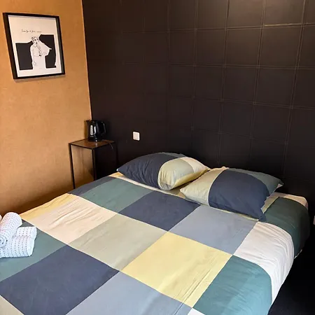 Le Hotel