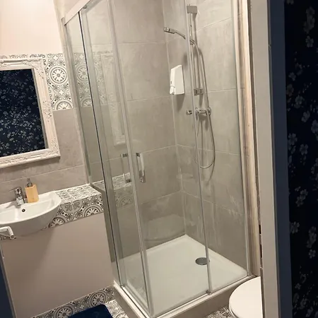 ホテル Le Seysses